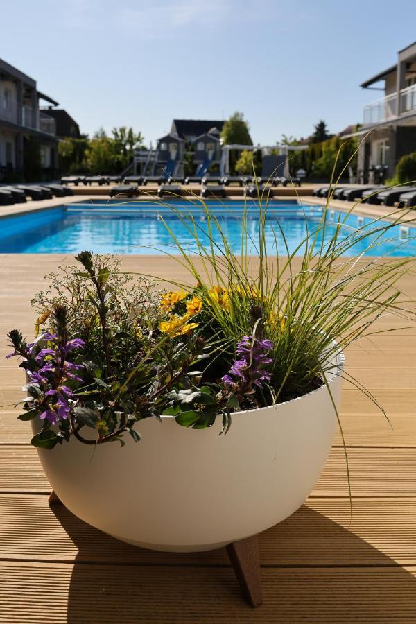 Seo2 Rewal - Apartamenty Z Osobnym Wejsciem, Grzany Basen, Darmowe Sauny, Parking, Grill, Wifi エクステリア 写真