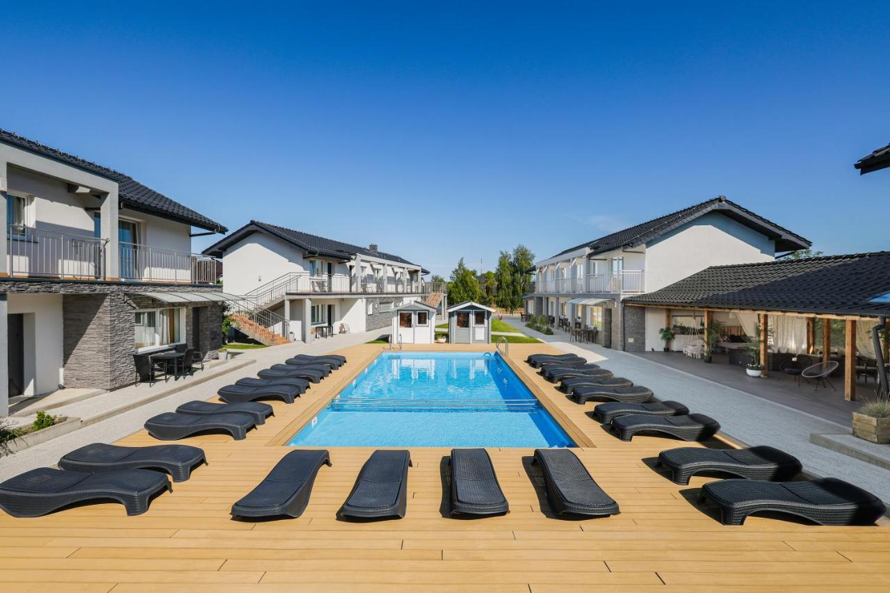 Seo2 Rewal - Apartamenty Z Osobnym Wejsciem, Grzany Basen, Darmowe Sauny, Parking, Grill, Wifi エクステリア 写真