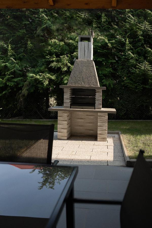 Seo2 Rewal - Apartamenty Z Osobnym Wejsciem, Grzany Basen, Darmowe Sauny, Parking, Grill, Wifi エクステリア 写真