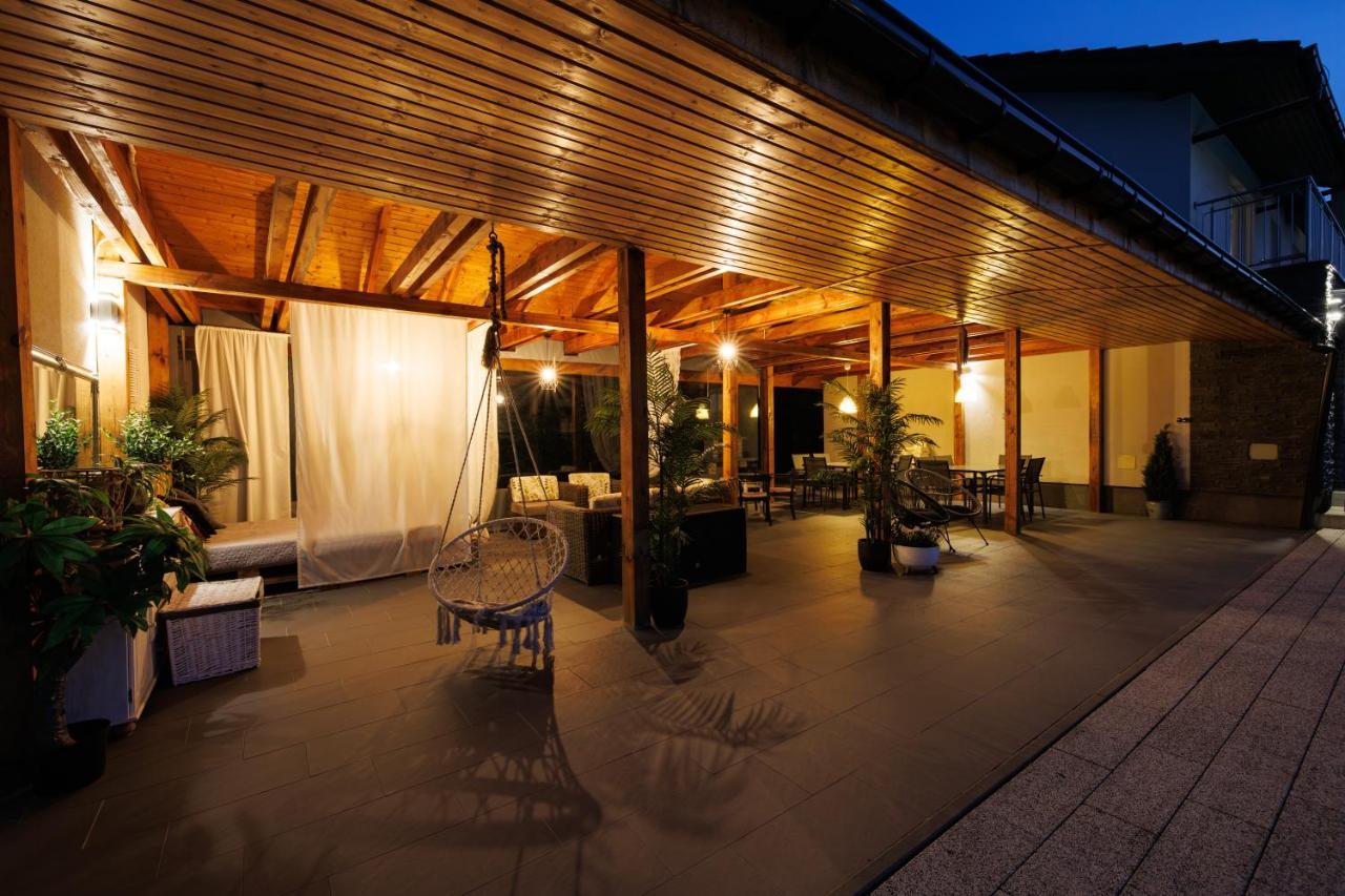 Seo2 Rewal - Apartamenty Z Osobnym Wejsciem, Grzany Basen, Darmowe Sauny, Parking, Grill, Wifi エクステリア 写真