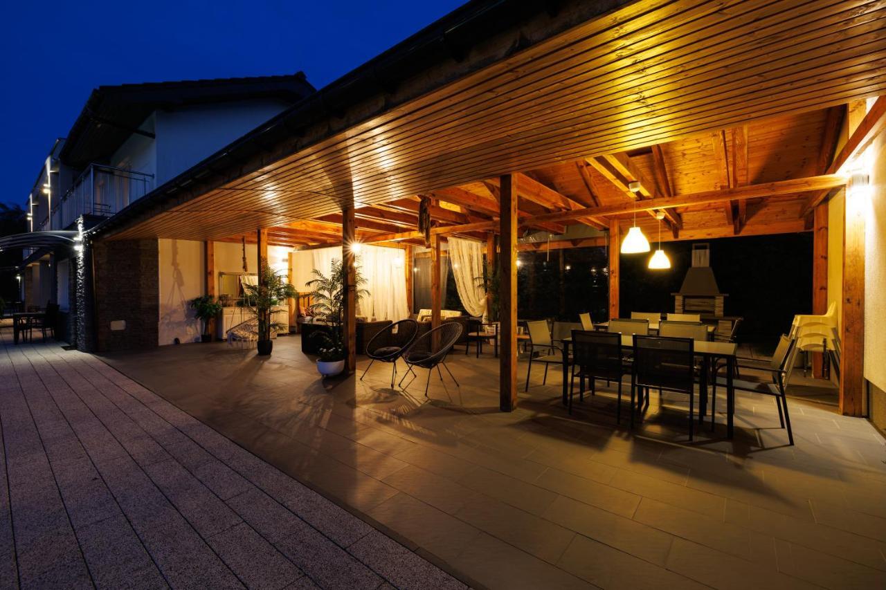 Seo2 Rewal - Apartamenty Z Osobnym Wejsciem, Grzany Basen, Darmowe Sauny, Parking, Grill, Wifi エクステリア 写真
