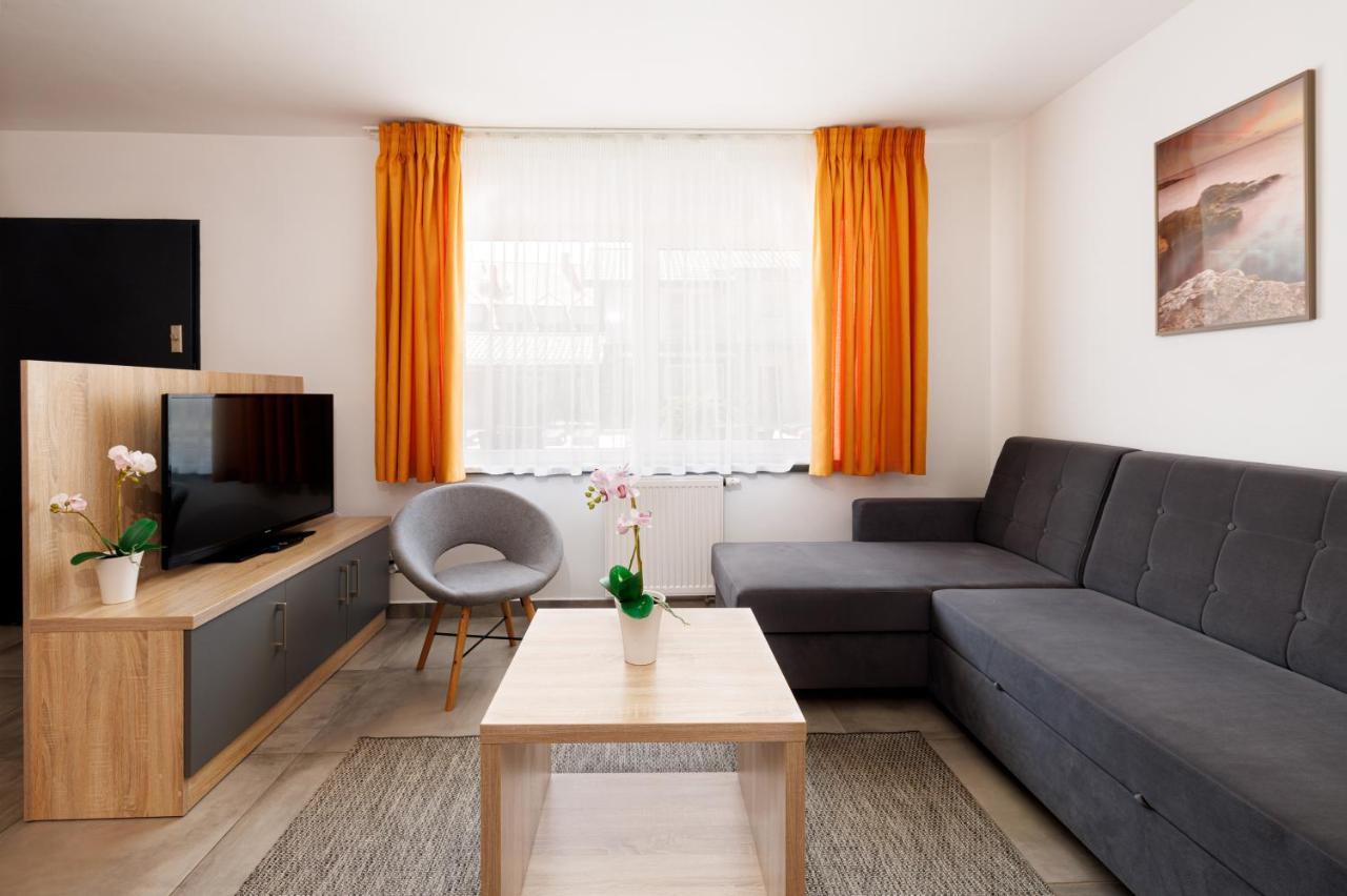 Seo2 Rewal - Apartamenty Z Osobnym Wejsciem, Grzany Basen, Darmowe Sauny, Parking, Grill, Wifi エクステリア 写真