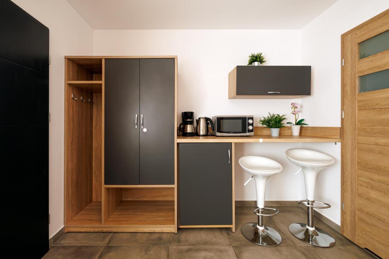 Seo2 Rewal - Apartamenty Z Osobnym Wejsciem, Grzany Basen, Darmowe Sauny, Parking, Grill, Wifi エクステリア 写真