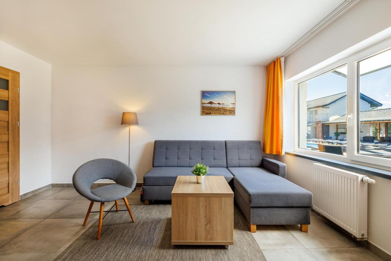 Seo2 Rewal - Apartamenty Z Osobnym Wejsciem, Grzany Basen, Darmowe Sauny, Parking, Grill, Wifi エクステリア 写真