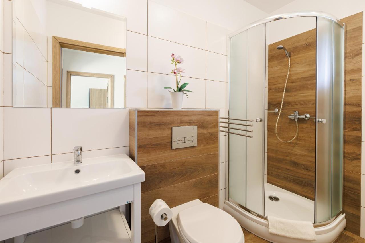 Seo2 Rewal - Apartamenty Z Osobnym Wejsciem, Grzany Basen, Darmowe Sauny, Parking, Grill, Wifi エクステリア 写真