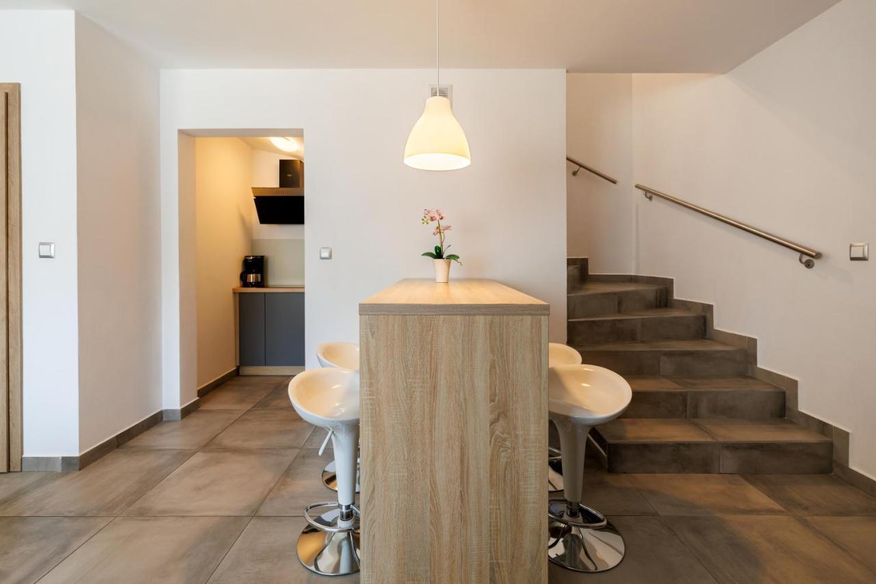 Seo2 Rewal - Apartamenty Z Osobnym Wejsciem, Grzany Basen, Darmowe Sauny, Parking, Grill, Wifi エクステリア 写真