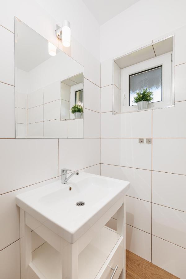 Seo2 Rewal - Apartamenty Z Osobnym Wejsciem, Grzany Basen, Darmowe Sauny, Parking, Grill, Wifi エクステリア 写真