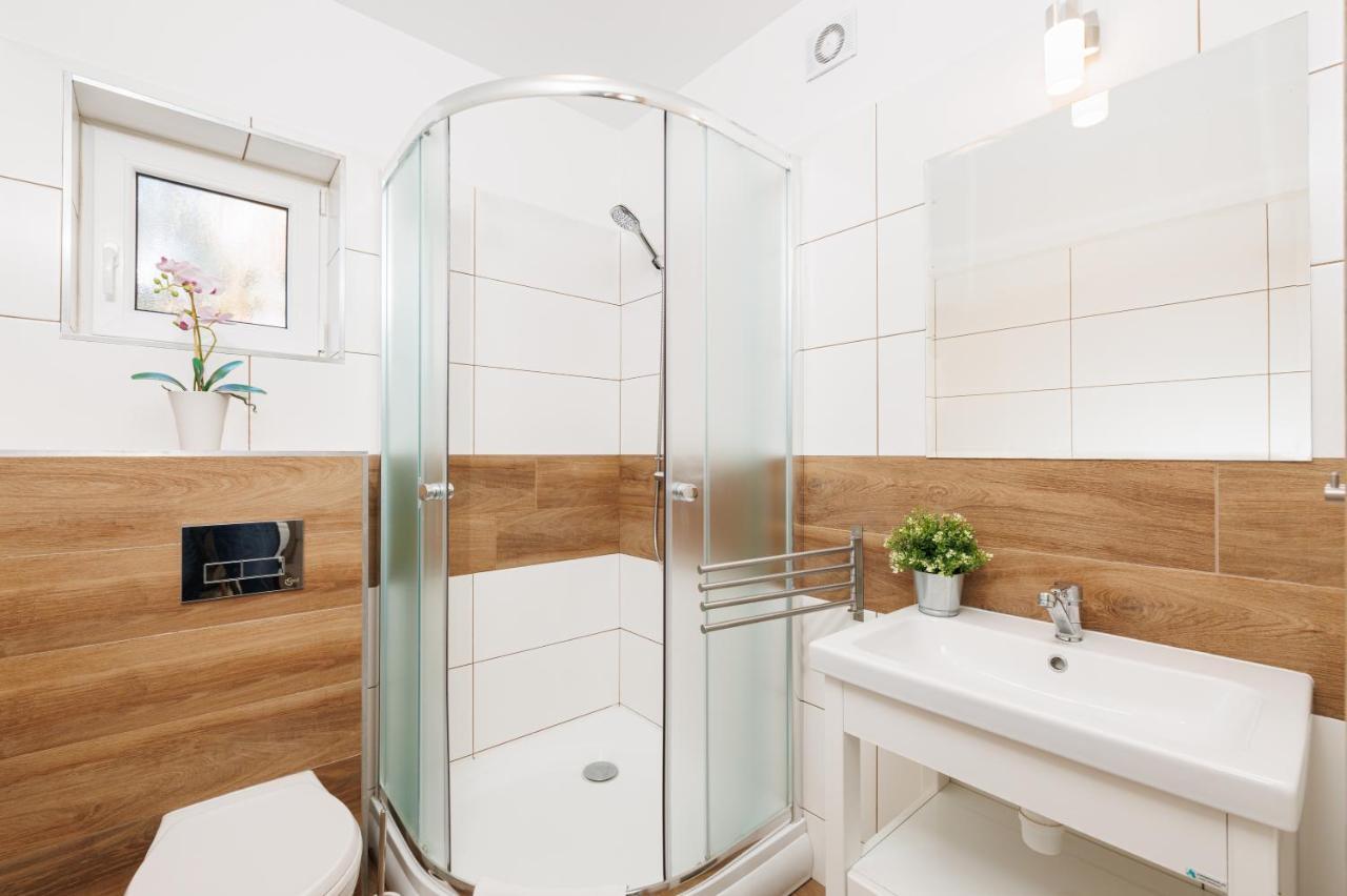 Seo2 Rewal - Apartamenty Z Osobnym Wejsciem, Grzany Basen, Darmowe Sauny, Parking, Grill, Wifi エクステリア 写真