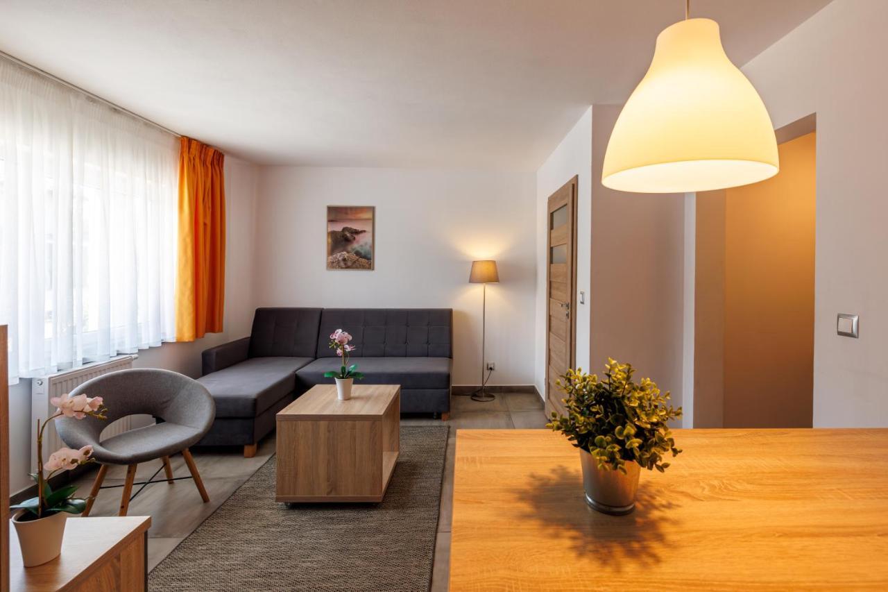 Seo2 Rewal - Apartamenty Z Osobnym Wejsciem, Grzany Basen, Darmowe Sauny, Parking, Grill, Wifi エクステリア 写真